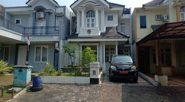 Gambar 1 Rumah 2,5 Lantai Furnished Kota Wisata Cibubur