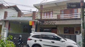 Gambar 5 Rumah Full Furnished 2 Lantai di Duren Sawit Jakarta Timur