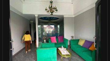 Gambar 3 Rumah Luas 2 Lantai Semi Furnished di Kemang Pratama 2 Siap Huni