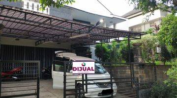 Gambar 1 Rumah Luas 2 Lantai Semi Furnished di Kemang Pratama 2 Siap Huni