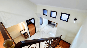 Gambar 4 Rumah Dijual Mezzanine SHM Furnished di Kbp Bandung