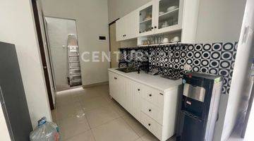 Gambar 1 Rumah Baru Daerah Kebagusan, Lingkungan Tenang Furnished