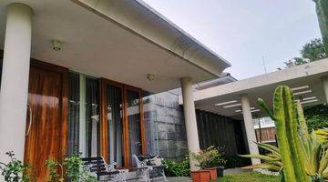 Gambar 1 Rumah Minimalis Modern dg Private Pool Araya Malang Siap Huni