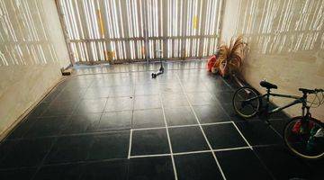 Gambar 4 Dijual Rumah Hook, Siap Huni, Terdapat Kolam Renang di Bintaro Sektor 7