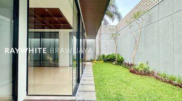 Gambar 5 Brand New Luxurious House Strategic Location In Kemang Selatan