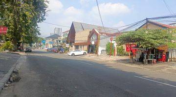 Gambar 2 Tebet Rumah Kantor ex klinik kecantikan area usaha kantor coffee shop jalan utama Tebet Barat Jakarta Selatan 