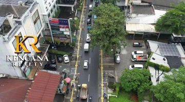 Gambar 4 Rumah Hiung Tanah di Kemang Jakarta Selatan