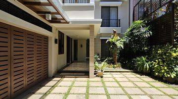 Gambar 2 RUMAH MEWAH MURAH MODERN TROPICAL DI AMPERA KEMANG JAKARTA SELATAN