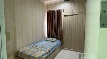 Gambar 3 Rumah 2 lantai fasiltas : AC (2) ,tempat tidur, lemari,tivi ,wifi, water heater,kulkas, kompor, kitchen set,