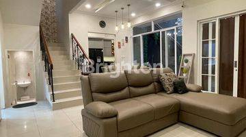 Gambar 1 Rumah Cantik Full Furnish di Trimezia