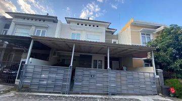 Gambar 1 Rumah 2 Lantai Bagus Furnished SHM di Jl. Perum Puri Kahyangan, Maguwoharjo, Sleman