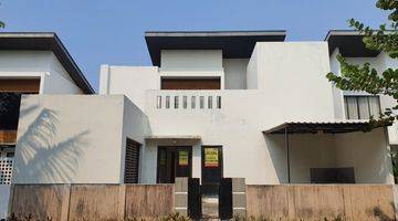 Gambar 1 Dijual Cepat Rumah Bagus 2 Lantai Di Avani Bsd City Cluster Divena