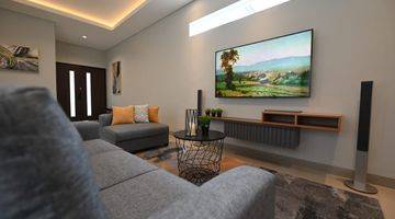 Gambar 2 Rumah Cantik posisi Hook Full Furnished di Kencana Loka BSD City