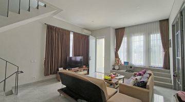 Gambar 1 Rumah Bagus Siap Huni di Greenwich, Cluster Aether BSD City