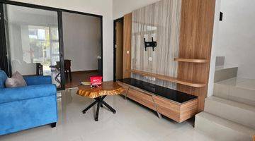 Gambar 5 Rumah Cantik Full Furnished Cluster Yuthica Bsd City