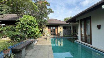 Gambar 4 di Jual Rumah Nuansa Jawa Bali Ala Villa Daerah Gegerkalong, Bandung