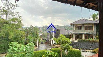 Gambar 2 Rumah Dijual Daerah Simpang Dago Bandung