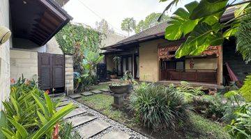 Gambar 2 di Jual Rumah Nuansa Jawa Bali Ala Villa Daerah Gegerkalong, Bandung