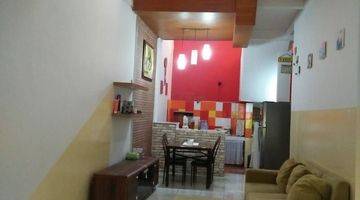 Gambar 1 Rumah semi furnished di daerah antapani bandung