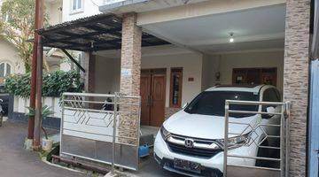 Gambar 1 Rumah 2 lantai  bonus furniture di daerah antapani