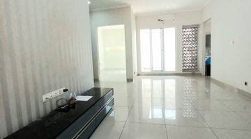 Gambar 1 Rumah Semi Furnish Bagus Cluster Amanda Summarecon