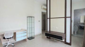 Gambar 4 Rumah Semi Furnish Bagus Cluster Amanda Summarecon