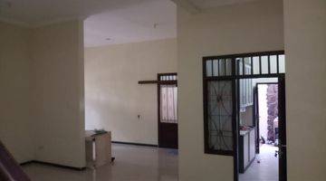 Gambar 4 Dijual rumah bagus di Bumi Tunggulwulung Indah di Lowokwaru, dekat kampus Universitas Brawijaya, UMM, Polinema, dalam perumahan one gate system
