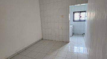 Gambar 5 Disewakan Rumah 2 Lantai di Komp Victoria Townhouse Medan