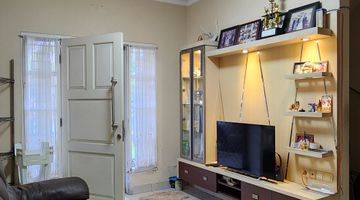 Gambar 3 Dijual Jarang Ada,  Rumah Di Cluster British, Gading Serpong