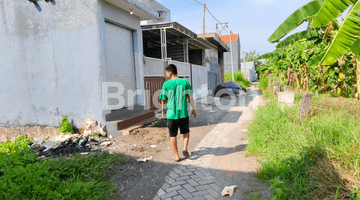 Gambar 2 TANAH BENOWO SIAP BANGUN DI AREA PENDUDUK DEKAT RSI, POLSEK