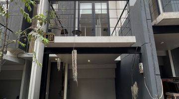 Gambar 1  Rumah 3 Lantai Unfurnished Bagus Jagakarsa Jakarta Selatan