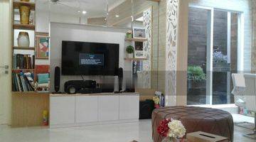 Gambar 5 Rumah Cantik Terawat Full Furnished Dalam Town House Di Pancoran