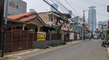 Gambar 1 Rumah Hitung Tanah jalan Lebar di  Karbela Jakarta Selatan