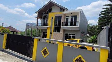 Gambar 2 Dijual villa dipuncak