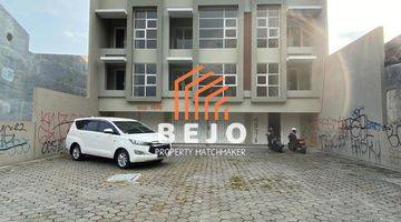 Gambar 5 Dijual Ruko Gandeng Parkir Luas Di Area Perkantoran Jl Magelang