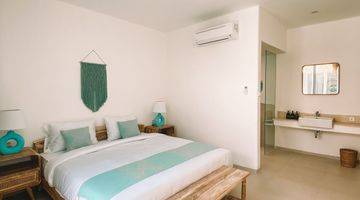 Gambar 4 For Rent Brand New 3 BR Santorini Villa Uluwatu