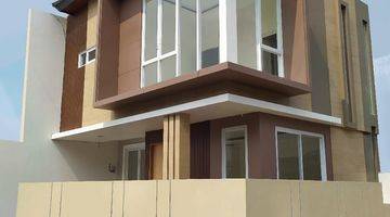 Gambar 3 Rumah 2 Lt Di Jual Di Kawasan Bsd Tangerang