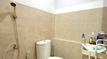 Gambar 5 Apartemen Green Bay Pluit 2 BR Furnish Ala Villa Kitchen Oke Bos 