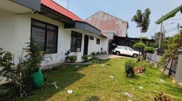 Gambar 5 Rumah Hoek Meruya Selatan