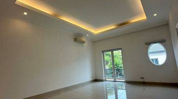 Gambar 2 Single House For Rent (space Parking Very Spacious) In Kemang Dalam 