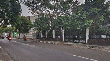 Gambar 5 Rumah di Jl. Darmawangsa kebayoran baru jaksel