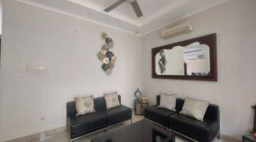 Gambar 1 Kebagusan Park Residence, Rumah 3 Lt, Furnished. Ada Kolam Renang