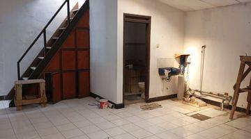 Gambar 4 Kontrakan Rumah Butuh Renovasi Di Tki 2