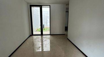 Gambar 2 Rumah 3 Lantai Baru Unfurnished di Zora Bsd City, Tangerang