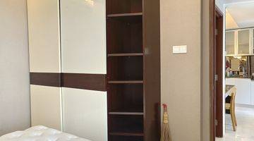 Gambar 4 Apartemen Royal Mediterania Garden 2 Bedroom Furnished Bagus