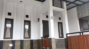 Gambar 1 Dijual Cepat Cihanjuang Rumah 