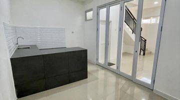 Gambar 5 Rumah 2 Lantai Di Puri Serpong Cluster Magnolia Bsd