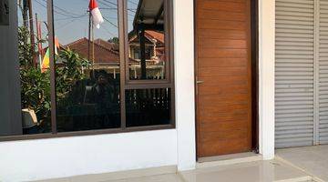 Gambar 1 Jual Rumah Suryalaya Buah Batu Cocok Untuk Keluarga Besar