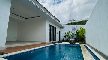 Gambar 2 200 million per year, Beautiful 2 Bedroom New Villa for RENT 