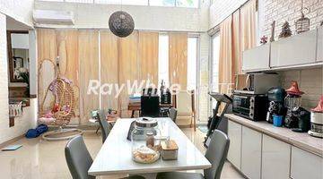 Gambar 4 Dijual Rumah Bagus  Harga Menarik Dalam Townhouse di Lebak Bulus 